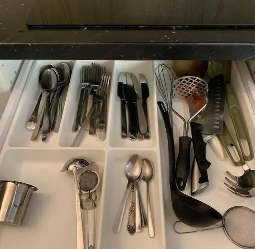 Your 6 With Parking Appartement *